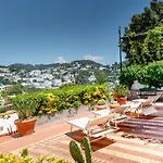 Villa Lyla