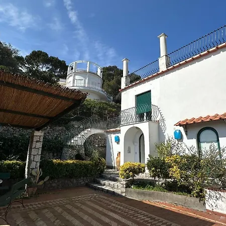 Vila Lyla Capri